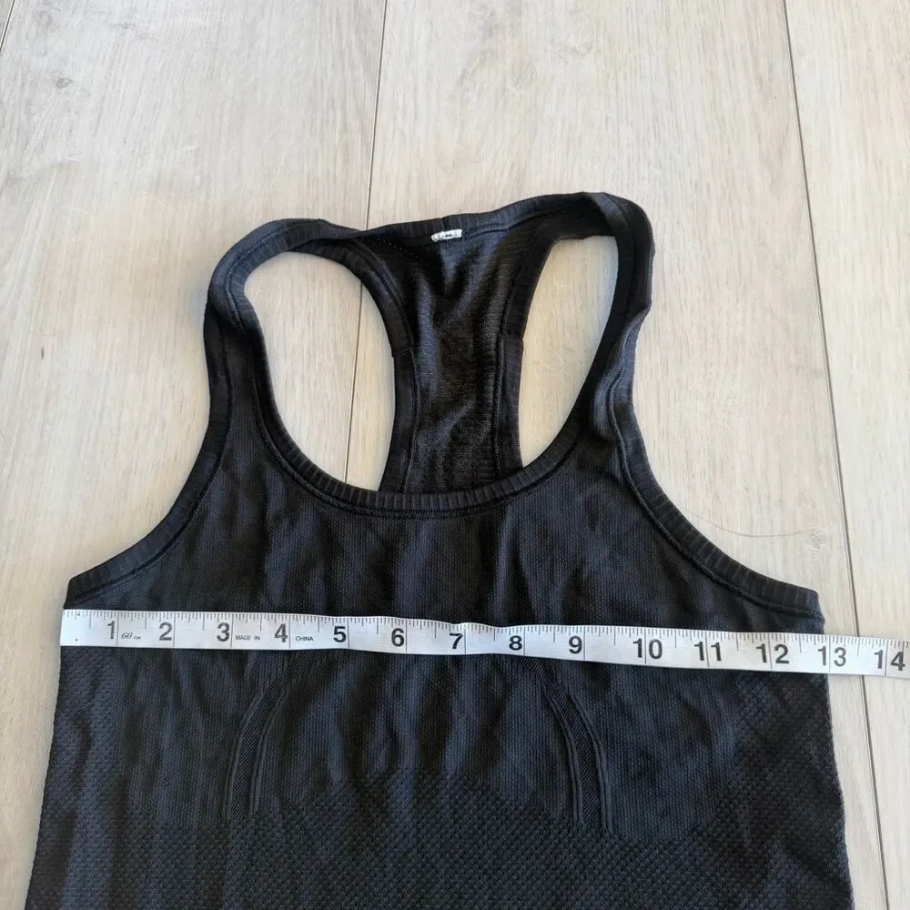 Lululemon Athletica Swiftly Tech Racerback Tank Top.size 4